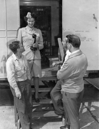 Mary Cohen speaks with soldiers
