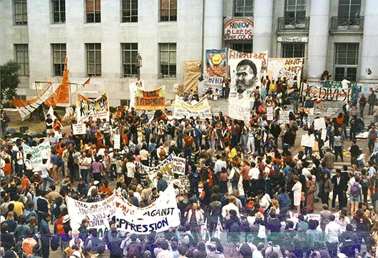 Photo of Sproul 1985 South Africa divestment protests