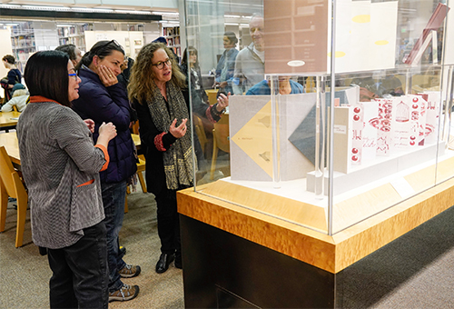 Julie Chen chats at artists book event