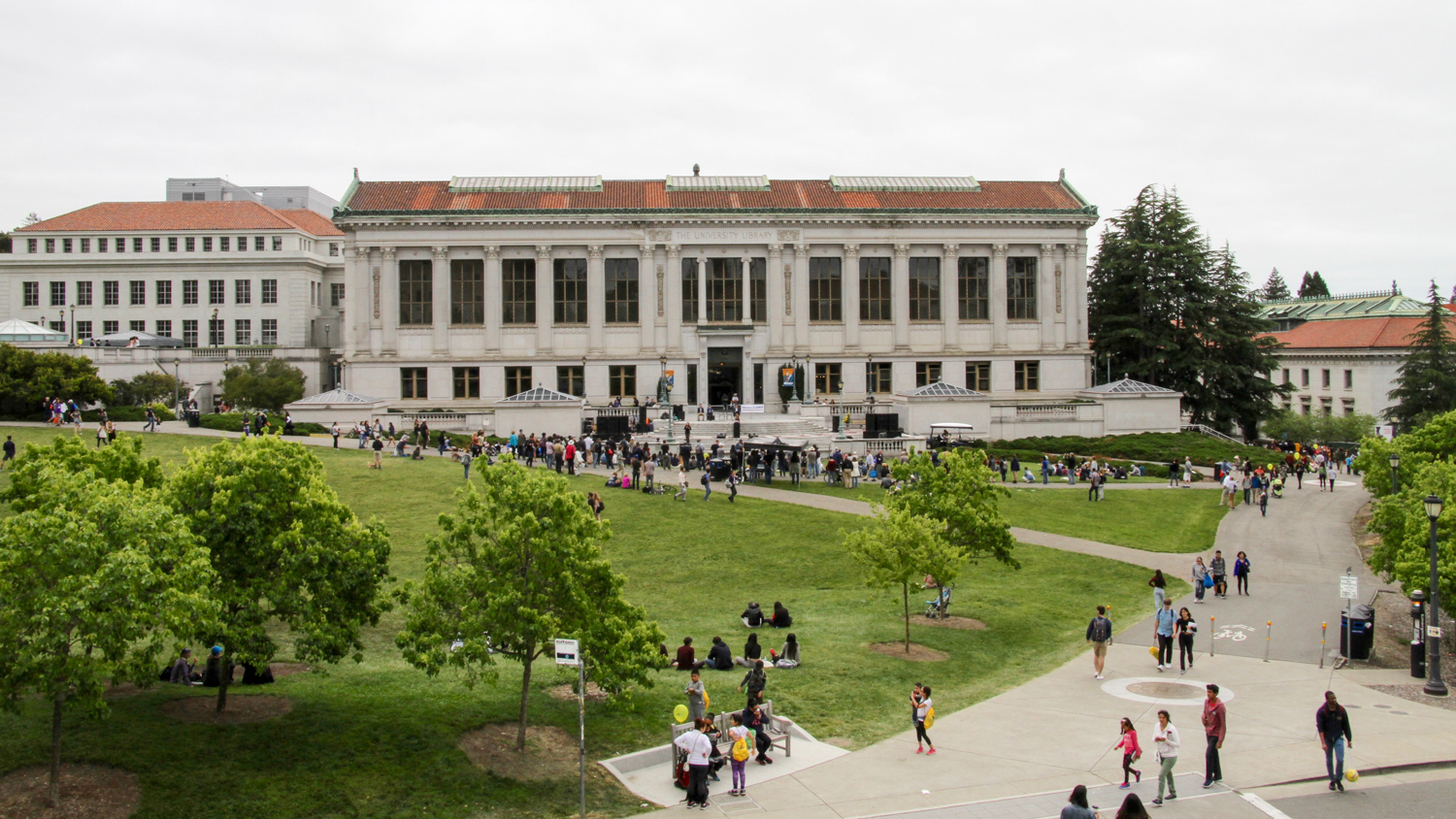 Library to celebrate Cal Day with parade of special events, exhibits