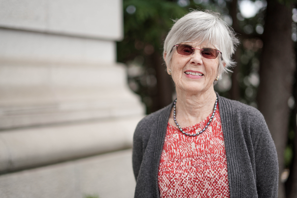 President of the Library Board, Marily Howekamp