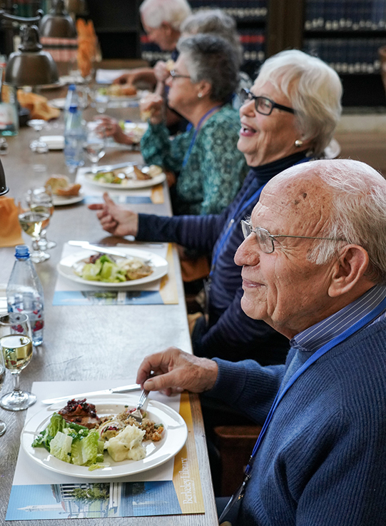 guests eat lunch