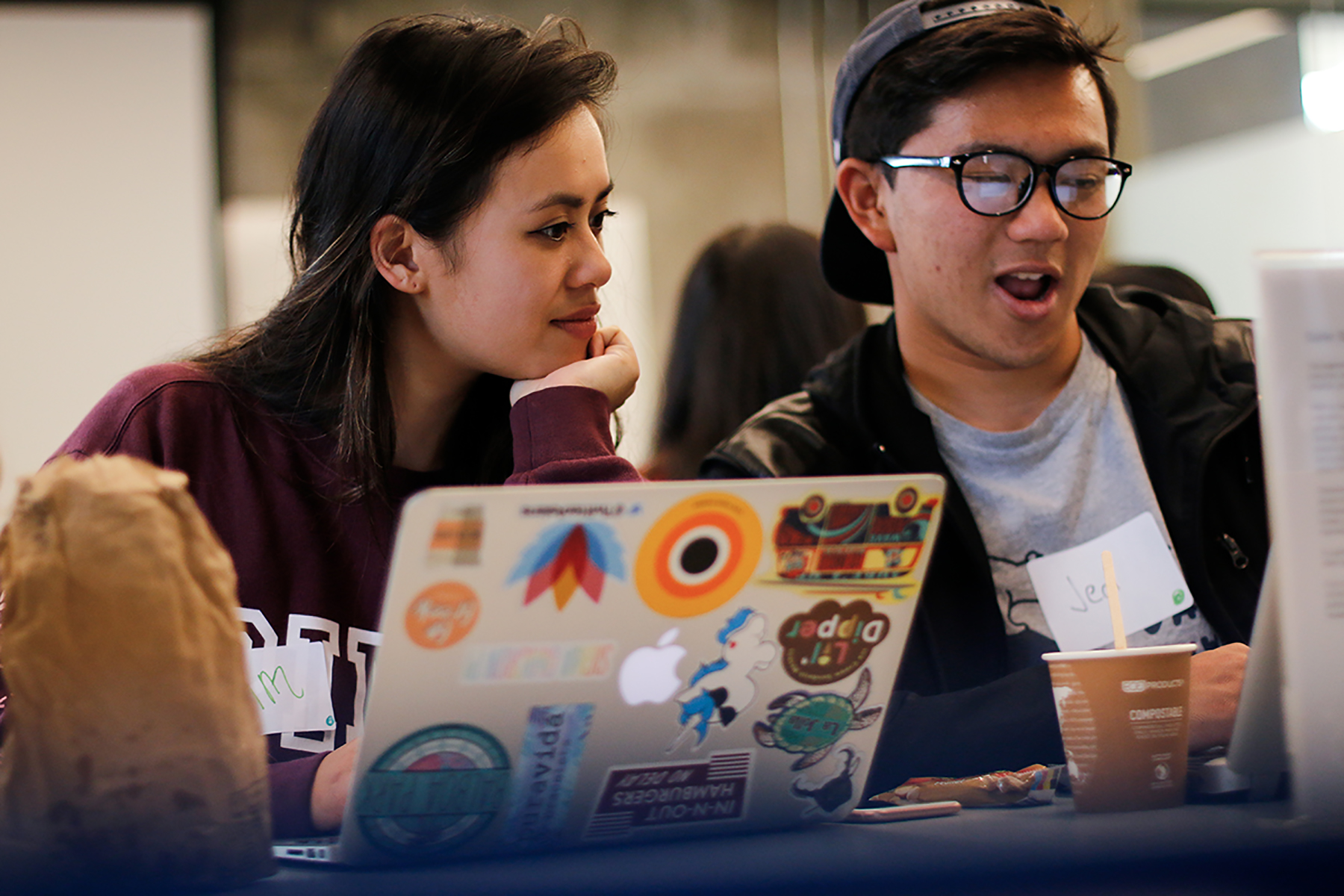  Kim Do, left, and Jed Lee participate in the Wikipedia Edit-A-Thon event at Moffitt Library on March 6, 2018. (Photo by J. Pierre Carrillo for the UC Berkeley Library)